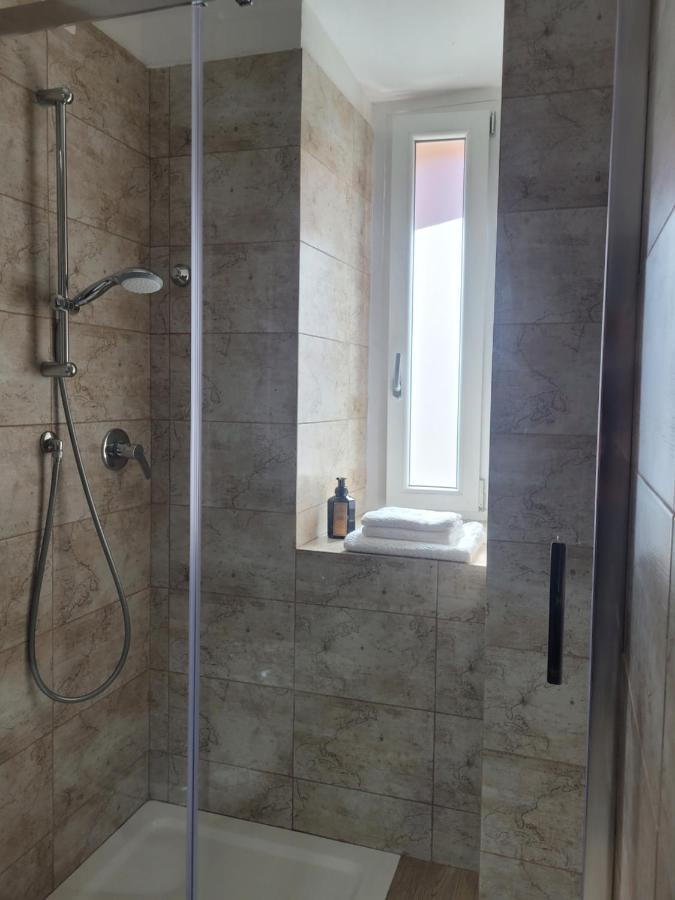 Tiber Rooms Testaccio Roma Exterior foto